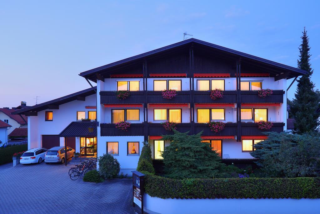 Appartementhaus Absmeier Bad Füssing エクステリア 写真